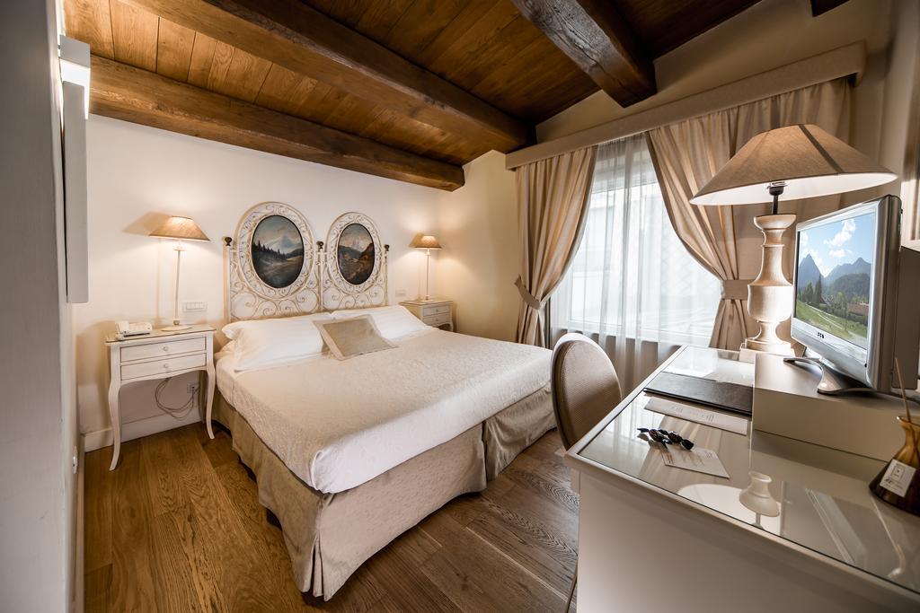 Hotel & Residenza 100 Torri อัสโกลีปิเชโน ภายนอก รูปภาพ